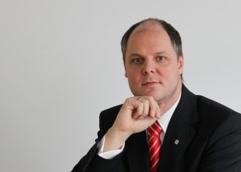 Schulterschluss gegen Versandkriminalität