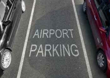 Urlaub ohne Stress: Clever parken an Flughäfen Österreichs